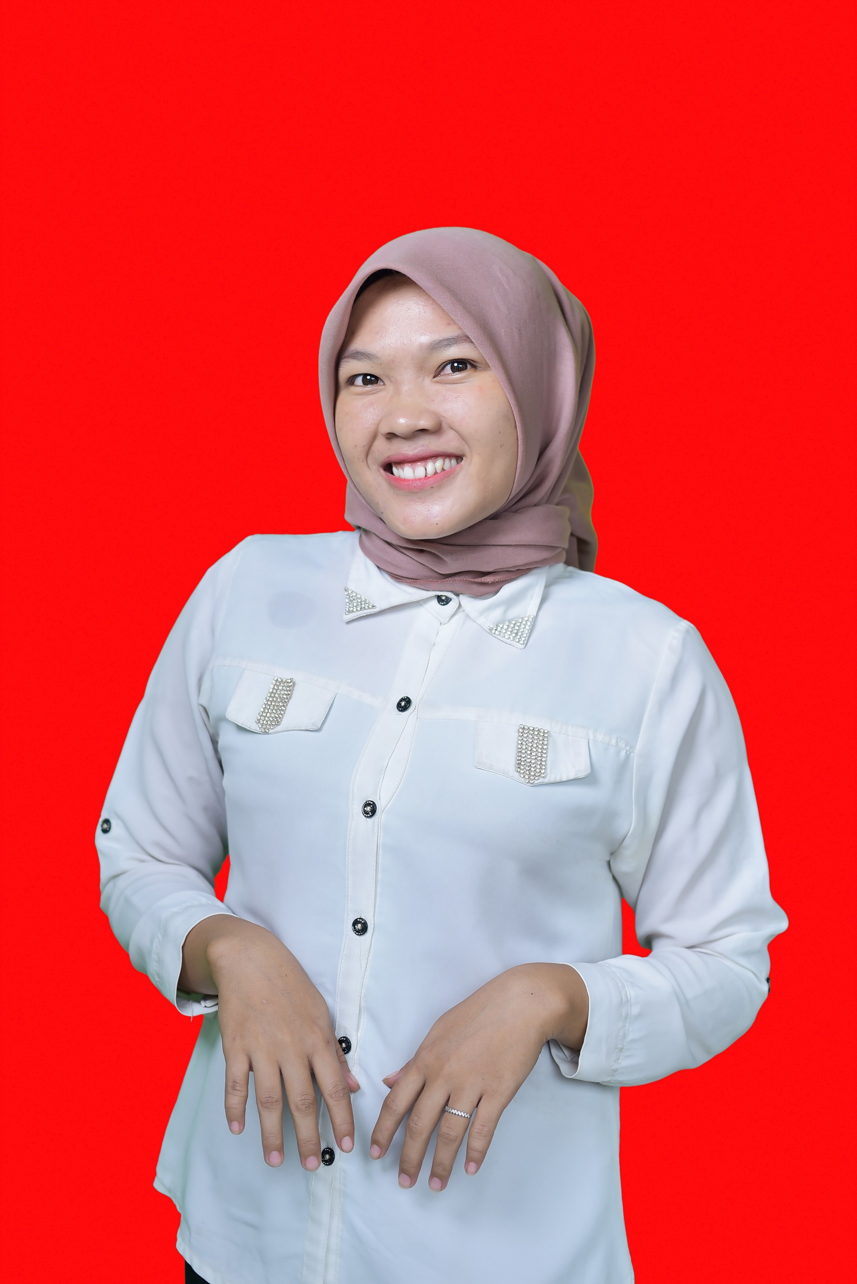 Dahliah, SH